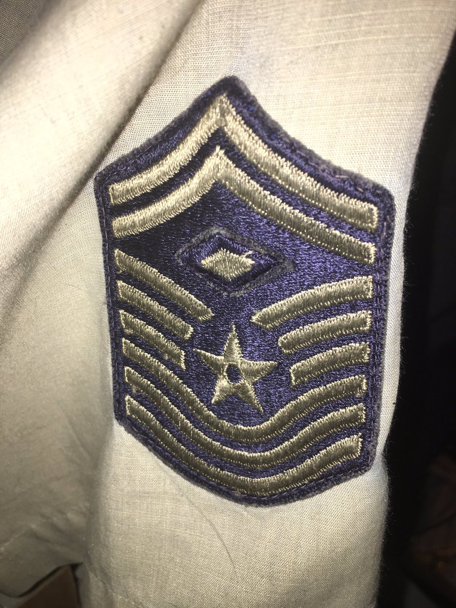 DMDash71's tweet image. Grew up with my granddad as my father figure. Did a little research into his rank and realized I really should not have been trying to sneak in an extra five minutes in the mornings before school. 😳 #FirstSergeant