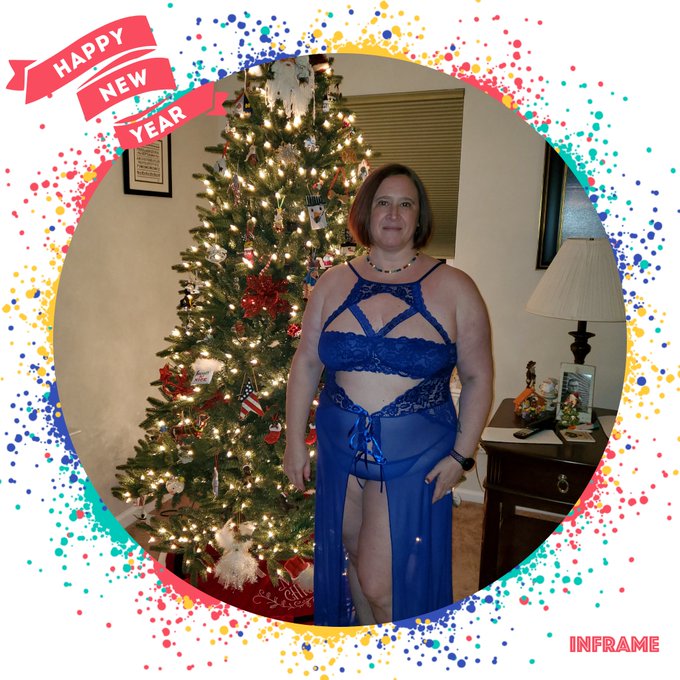 Happy New Year from the HostessCitySwingerz! https://t.co/aQTYtAVnMA<a href="/tag/lifestyle"class="tags"><span>#lifestyle</span></a><a href="/tag/slut"class="tags"><span>#slut</span></a><a href="/tag/hotwife"class="tags"><span>#hotwife</span></a><a href="/tag/slutwife"class="tags"><span>#slutwife</span></a><a href="/tag/swingers"class="tags"><span>#swingers</span></a>