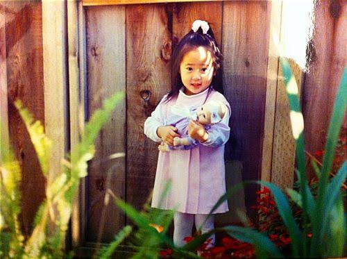 krystal was scouted by SM when she was 5 (in early 2000). her family was in south korea back then and an SM staff found her when they're in department store.we know SM scouting staff always have good eyes and to think they scouted her at 5 y.o, imagine how beautiful she was?