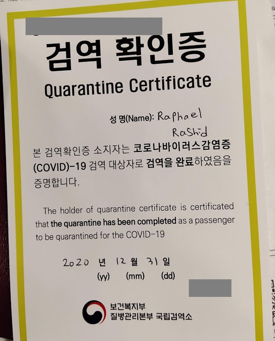 6/ Once through immigration, where they *also* checked my negative PCR test already done 2 days in the UK, we were escorted to collect our luggage. At all times, all officials were in full PPE.