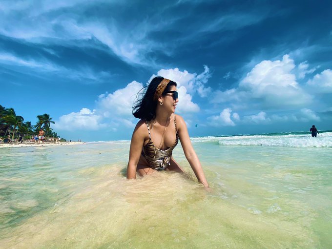 Amazing place Tulum ❤️ I really love that place 🙈 https://t.co/XhoUuBFtry<a href="/tag/thehappiest"class="tags"><span>#thehappiest</span></a>