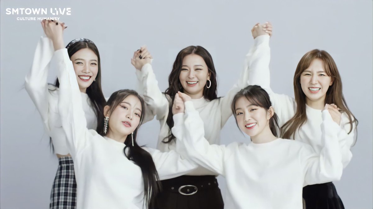 babybububear's tweet photo. i miss them so much 😭💚💜💗💛💙
summoning comeback ot5 🙏🏻

#RedVelvet #JOY #YERI #IRENE #SEULGI #WENDY 
@RVsmtown https://t.co/ogmzgCpM0A
