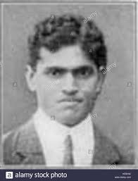 On his Jayanti, let’s remember the sacrifice of  #VishnuGaneshPingle, who gave his life for Maa Bharati at the ripe age of 27.Let me also remind Congress & Communists that, while they were in cohorts with British, here was One of 100s of Savarkarites who happily gave up their