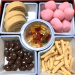 子供が絶対食べるお節が誕生!こんなお節もたまにはいいかもと話題!