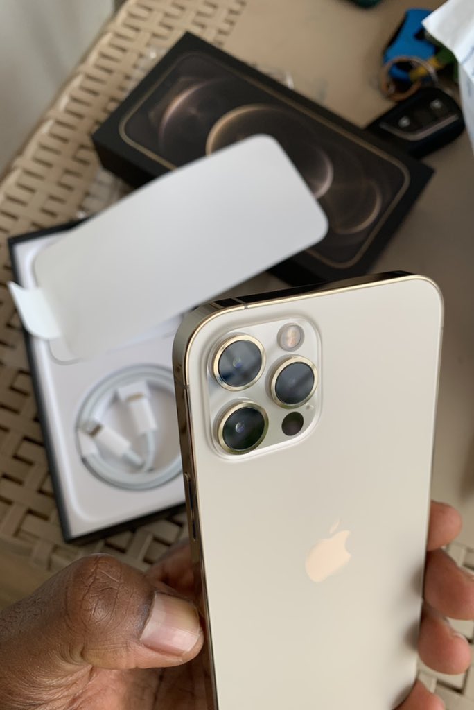 mr_boakye_'s tweet photo. @iTech911🚨|
AVAILABLE!!!
iPhone 12 PRO| GOLD💡
Free Delivery + Warranty 🚚📦🤙🏾
Call/ WhatsApp/ iMessage:
0262666226
#iTech911
•iSell •iBuy •iSwap •iFix
•iPhone •iOS •Accra,🇬🇭
#AppleDealerShip♻️ #raveparty #0to100in10 #12PRO #2021makeawish #ManUtd #366of366 https://t.co/NGhWfYrTYi