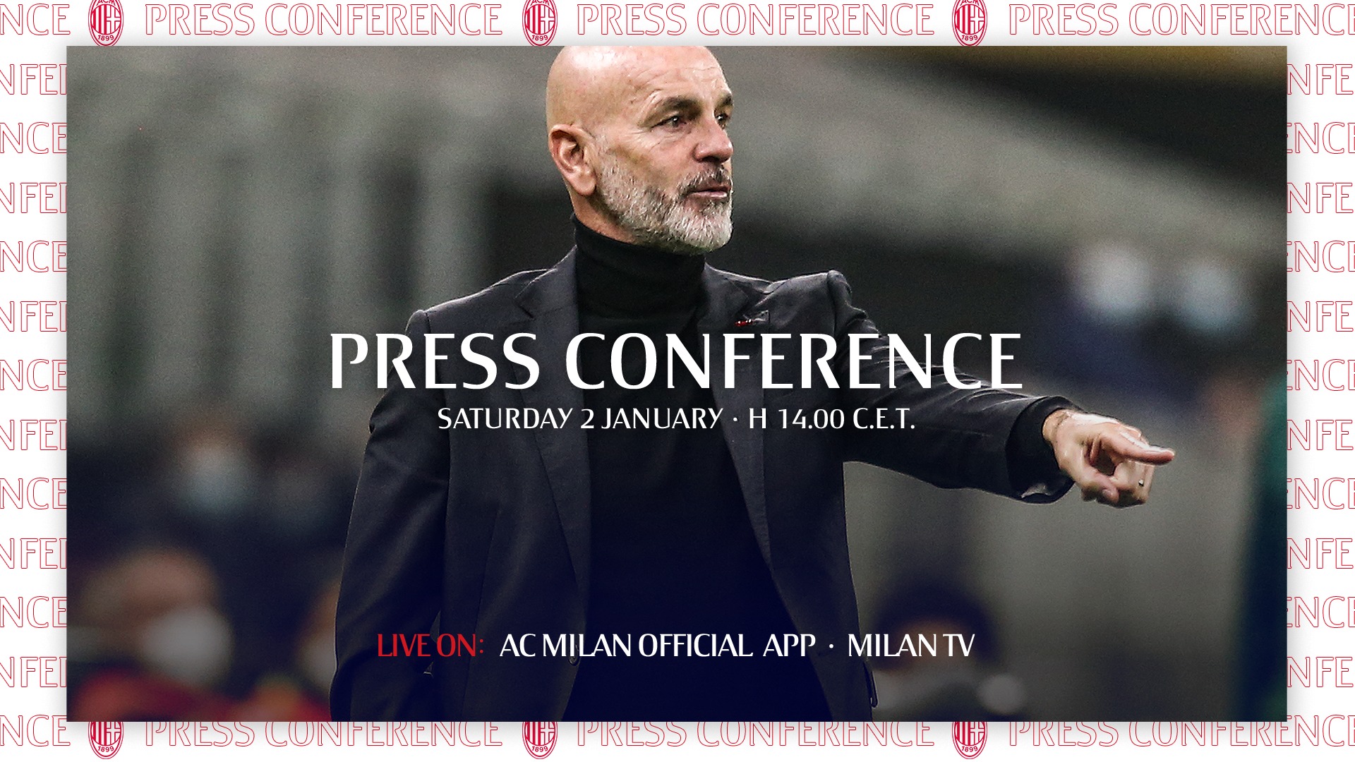 Pelatih AC Milan Stefano Pioli