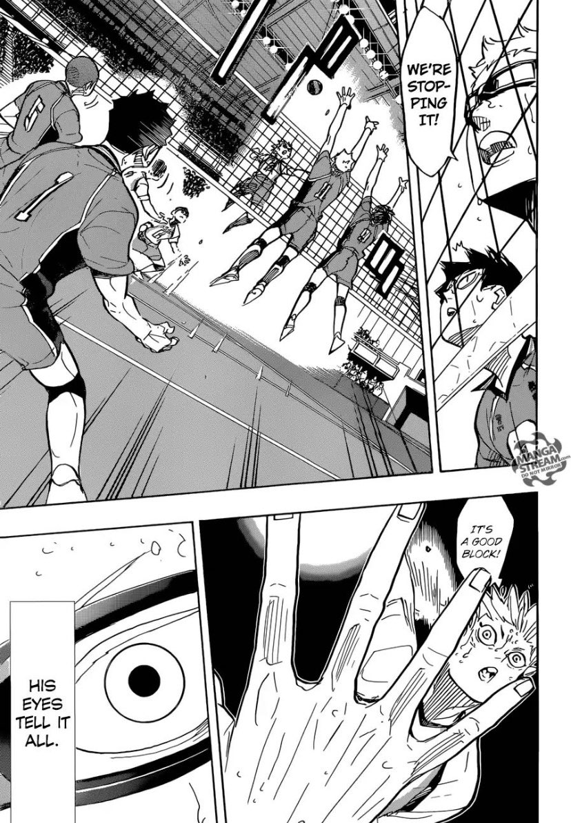 We don’t see as much focus on Tsukki in the Kamomedai match, but there is still more development from him. This play where he splendidly dodges Hoshiumi’s spike is due to the time he spent doing extra practice with Hinata, again something that is out of character for him.