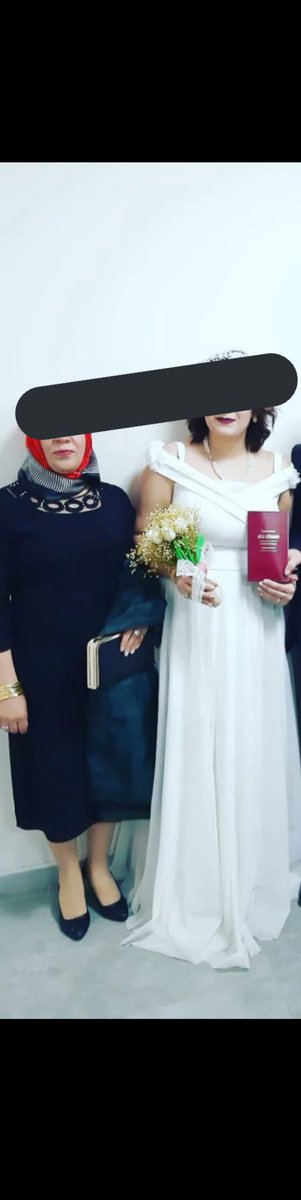 Annem gerdek gecesi gelinle beraber yarrak yemişmidir acaba ?