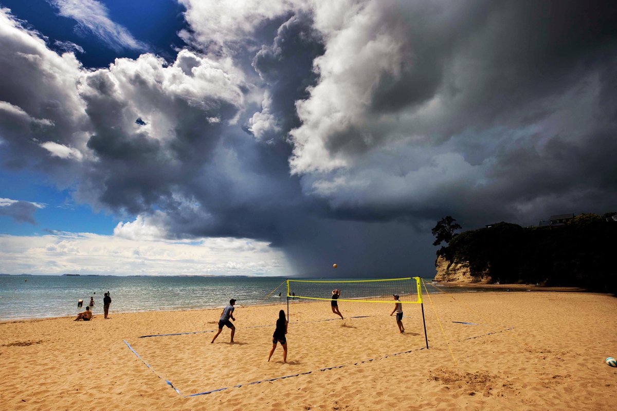 Stormy day in Auckland #stormy #clouds