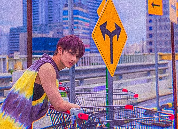 Wen Junhui from a seventeen but make it Indie— a thread 