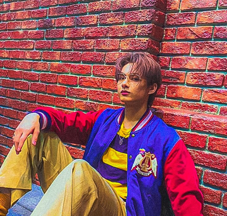 Wen Junhui from a seventeen but make it Indie— a thread 