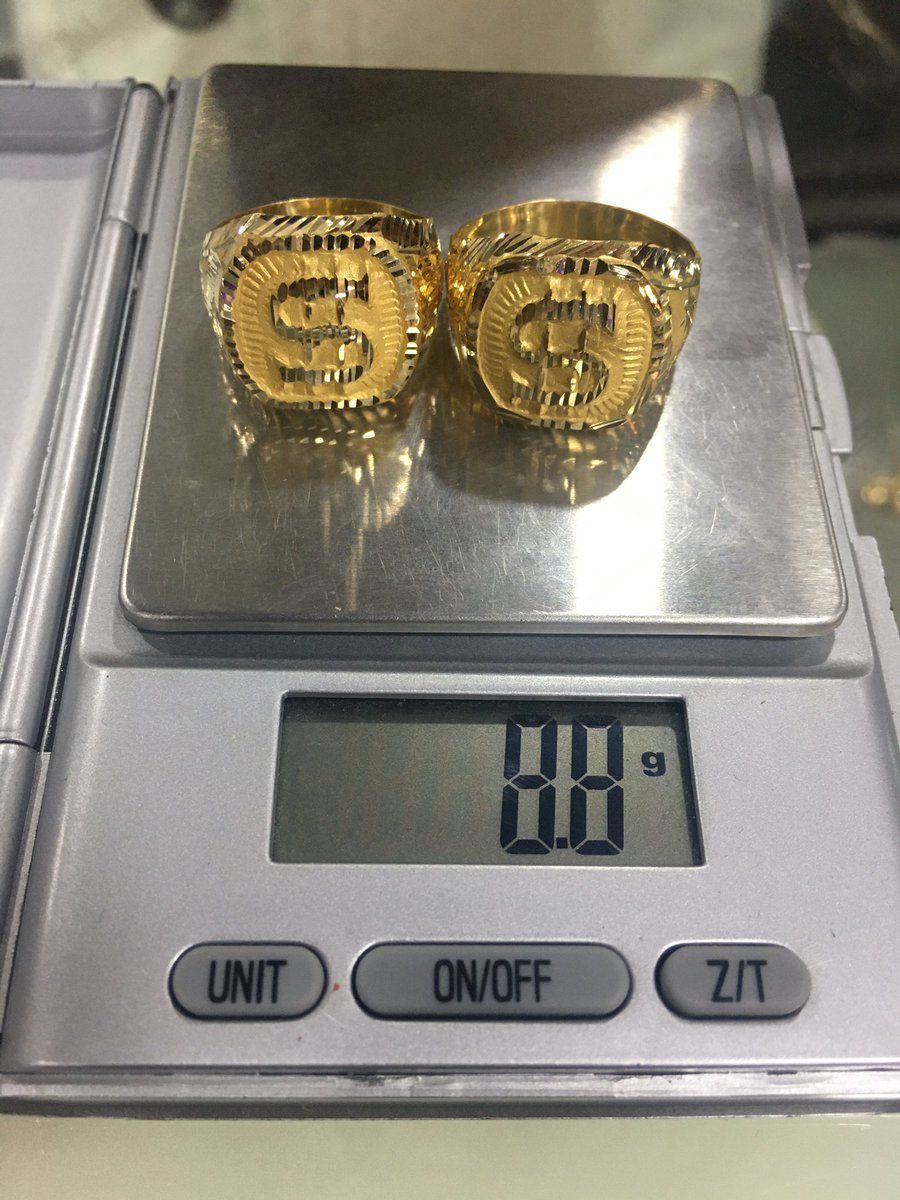 18 karat Gold $ Fashion rings

Available in different finger sizes

#gold #goldrings #yellowgold #jewelry #malejewelry #crownjewelries #18kgold #StillATachaTitan #dogecoin #Bitcoin #SmackDown Dangote Symba Timini FCMB Nigerian