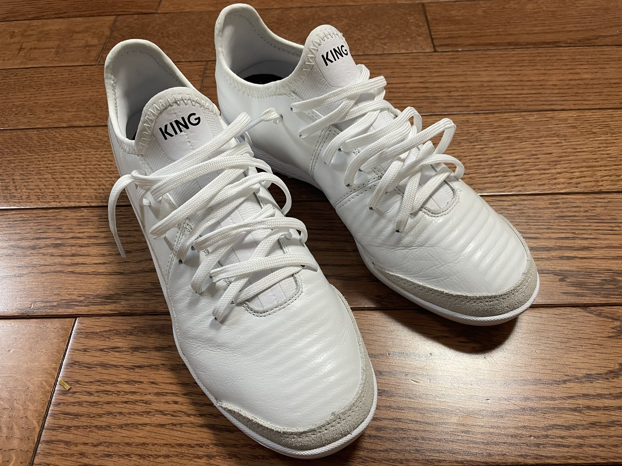 interview blessing bond Teppei SAITOH on Twitter: "PUMA KING Pro TT. The training shoe model of the  soccer spikes worn by Kazuyoshi Miura. Amazing fitting.  https://t.co/4m4ZjBK4vM" / Twitter