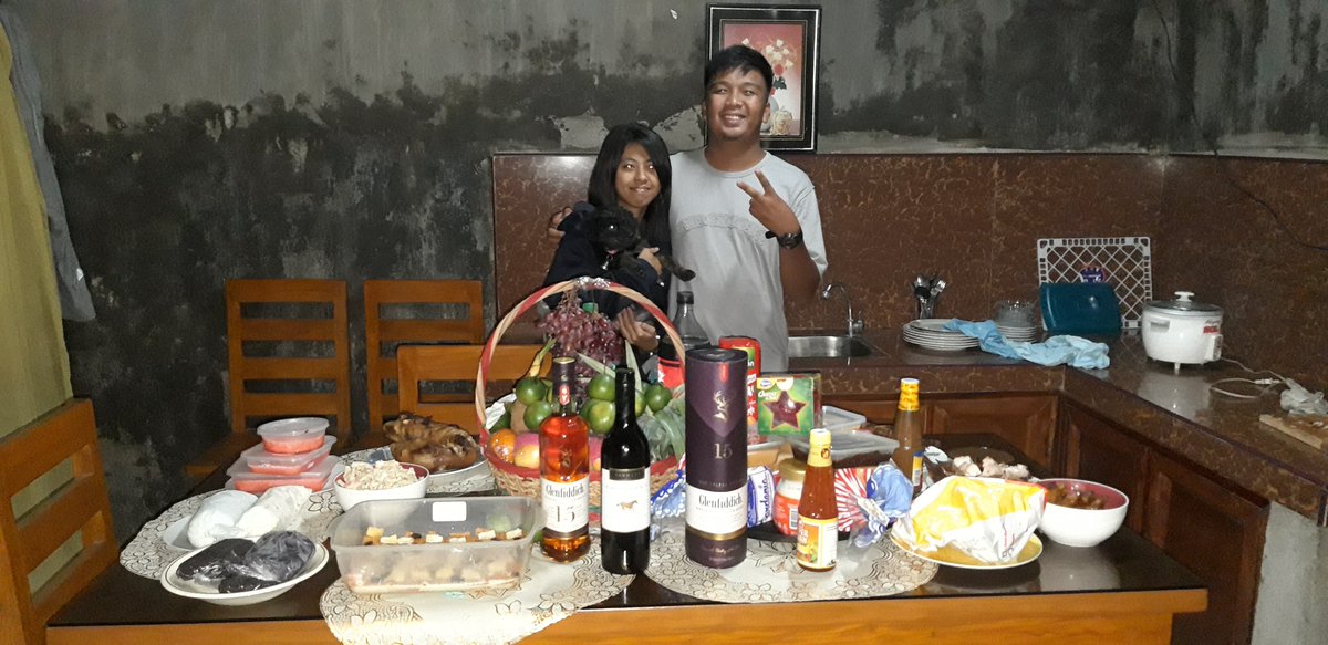mryjnbyn's tweet photo. wuv u both! ❤ https://t.co/NSNGQgU3sA