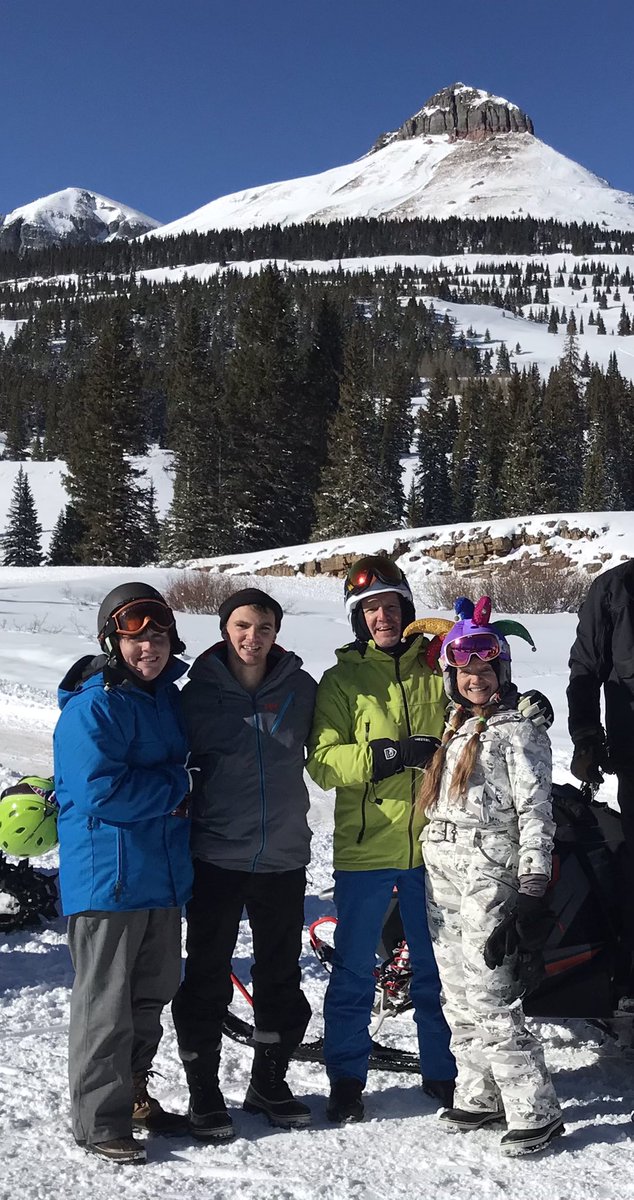 TeriJory's tweet photo. Starting off the new year with fun and pristine beauty in Colorado’s back country snowmobiling with the family. So good for the soul! Wishing you and yours a healthy and fun 2021 🥳 xoxo https://t.co/2UDT9Jrukr