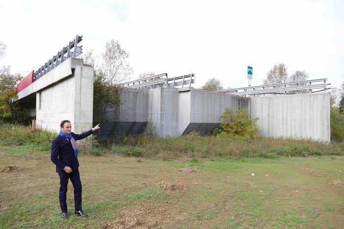 Alberto_Cirio's tweet photo. È finalmente arrivata la firma degli atti aggiuntivi da parte del Governo per lo sblocco dei cantieri dell’#AstiCuneo.       https://t.co/3tgVyzsnR6 https://t.co/c9x3DeBJ8Z