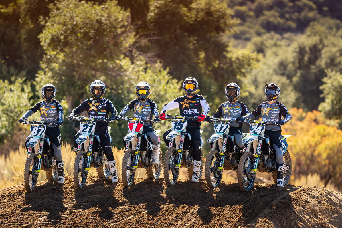 Husqvarna USA Supercross Team have a New Look for 2021!

Check it out below ⤵

livemotocross.com/husqvarna-usa-…

#Husqvarna #RockstarEnergyHusqvarna #SX #Supercross #Dirtbikes #LiveMotocross