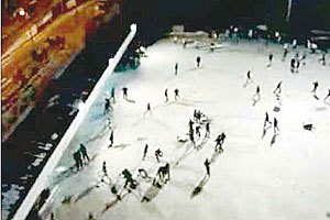 With Luisito gone from Los Borrachos, an internal power struggle commenced. Battles were waged:11/02/2007: Batalla de los Quinchos  06/05/07: Batalla del Playón (pics below)23/03/08: Batalla del Fortín (Vélez Sarsfield's stadium) https://www.taringa.net/+offtopic/la-batalla-del-fortin-river-plate-motivos_i3uhk