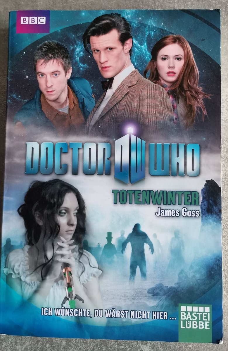 JanyKuehn's tweet photo. Der Moment wenn man für @Momopii79 ein #DoctorWho Buch in der Bücher-Box findet, aber eigentlich nur #DC und #Marvel sieht 😅
#11Doctor
#Amy_Rory
#DerLetzteZenturio
#RipHunter
#Nebula
#DC_LegendsOfTomorrow
#MCU
#Terminator https://t.co/no9tMb789f