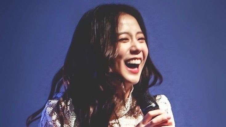 wansoyaaaa's tweet photo. #WorldStarJISOODay
#우리의_월드스타_지수_데이
#올해의_시작은_지수와함께 https://t.co/uqrOE45mFm https://t.co/xhRA4XfWUD