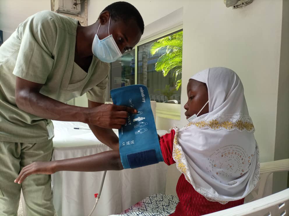 akhstanzania's tweet photo. Today we welcomed more than 100 youth at our adolescent health camp whereby they got the chance to meet with our doctors, get a health check up and health advise from our medical team #youthcamp  #adolescentcamp #adolescentscreening #checkup #consultation #education #tanzania https://t.co/Z3D5OMP4UU