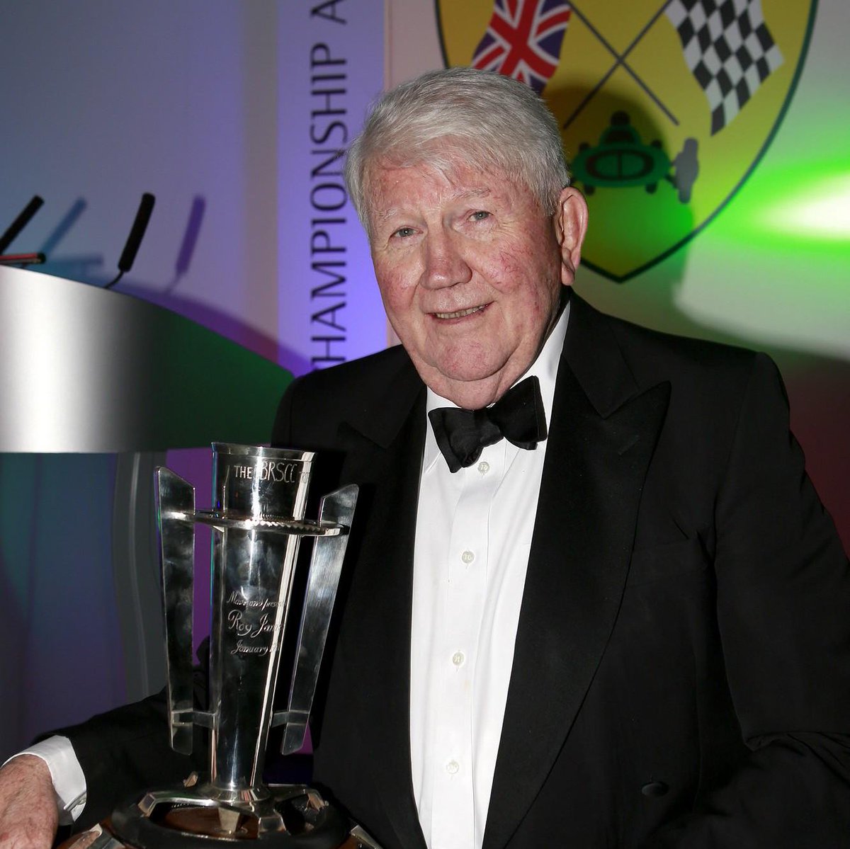 Brands_Hatch's tweet photo. It’s no exaggeration to say that Brian Jones was a true legend behind the microphone at Brands Hatch. 

His distinctive voice guiding us through many of the venue’s most iconic moments. 

Our thoughts go to his friends and family. ❤️

📸: Gary Hawkins https://t.co/H1pO0eY98w