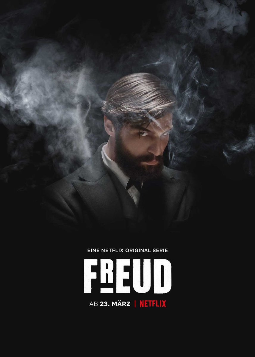 reviewkup's tweet photo. – Freud (2020)

   หมอสะกดจิตคนนึง sigmund freud วันนึงได้ไปปาร์ตี้ และได้พบกับคนทรง เฟลอร์ เธอเห็นนิมิตบางอย่าง และก็เกิดเหตุฆาตกรรมเหมือนในนิมิตเป๊ะะ หมอและเฟลอร์เลยไปเกี่ยวพันกับคดี สนุกมาก ใจเต้นตุบๆทุกep ตอนจบขนลุกสวยมาก ไปดูได้ #รีวิวNetflixTH #รีวิวnetflix #NetflixTH https://t.co/IIrYSPeQGW