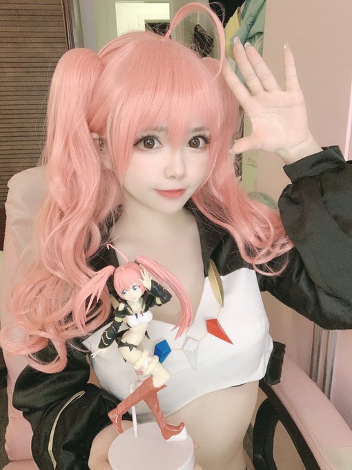 Twitterのコスプレ画像17