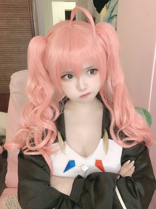 Twitterのコスプレ画像18