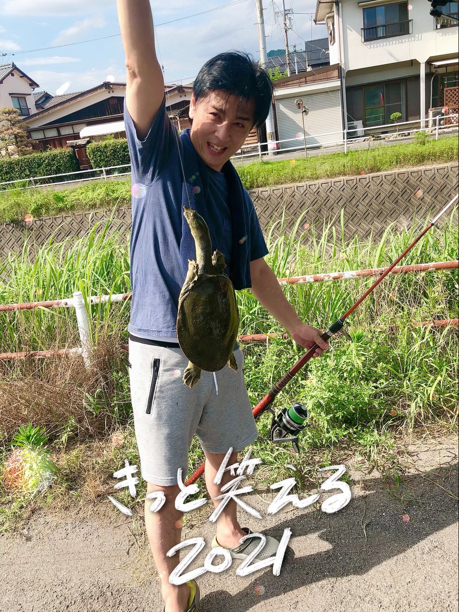 richeart_hitomi's tweet photo. 明けましておめでとうございます🎍
なかなか不自由な状況が続いておりますが、この一年も、皆さまが、健康で笑顔に過ごせます様に。。✨
本年もどうぞ宜しくお願い申し上げます☺

#げすとはうす #RICHHEART #ゲストハウス #旅行 #コロナウイルスが早く終息しますように #笑顔で #ファイティン https://t.co/pitLnjys58