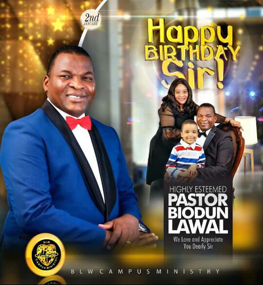 Succes_d_creata's tweet photo. I want to dirty myself 🥳🥳🥳
Happy Birthday Pastor Sir ♥️💓🎊
Thank You Sir for saying Yes to the Call. My love for you Sir, is ever increasing😍🎈
#HuiosParakleseos
#SonOfConsolation
#SonOfPastorChris
#PBL0201
#BLWGhanaZoneA
#BLWUniveristyOfGhana https://t.co/7X95q9Zhdw