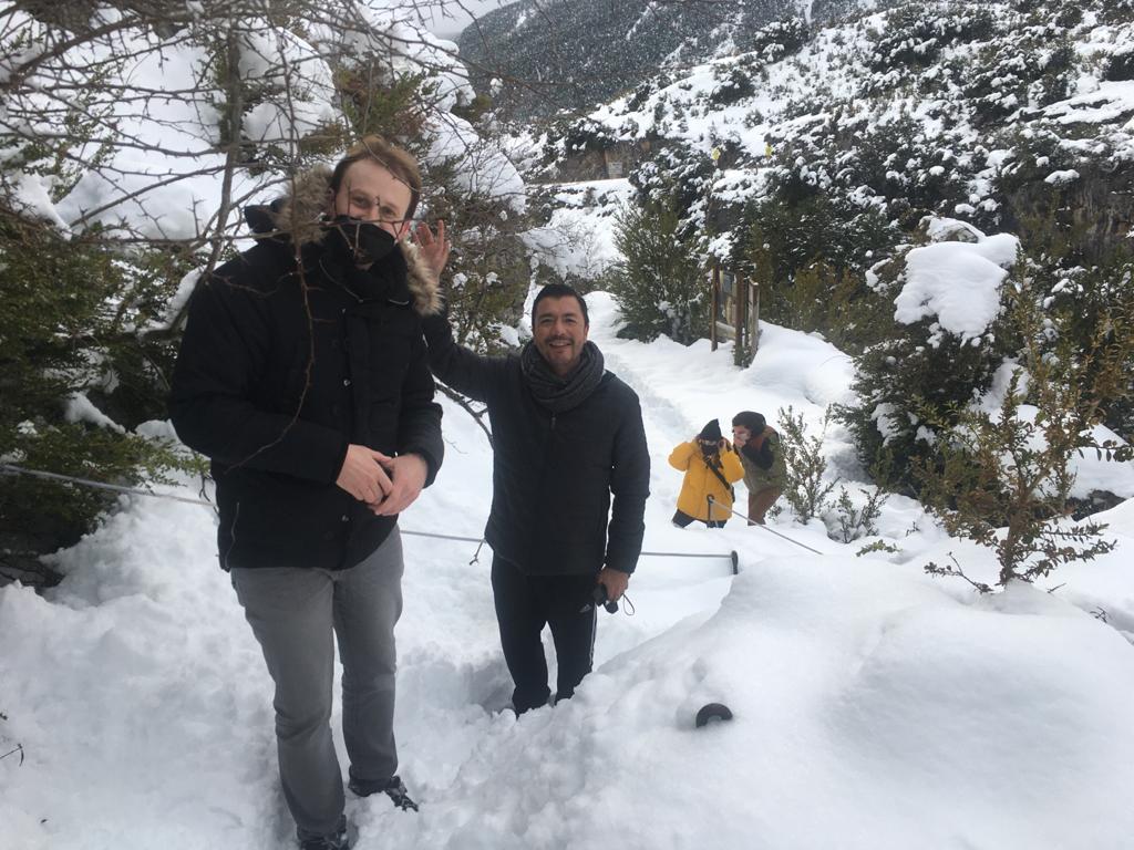 villanuaturismo's tweet photo. ¿Quieres una aventura completa?
Mira cómo de espectacular está el camino de acceso a la #cueva
¿Vienes?

Y si has ido a esquiar a #astun  enséñanos tu bono/forfait y te hacemos un 10% de descuento. Hasta el 6 de enero https://t.co/xLglJK0rkq