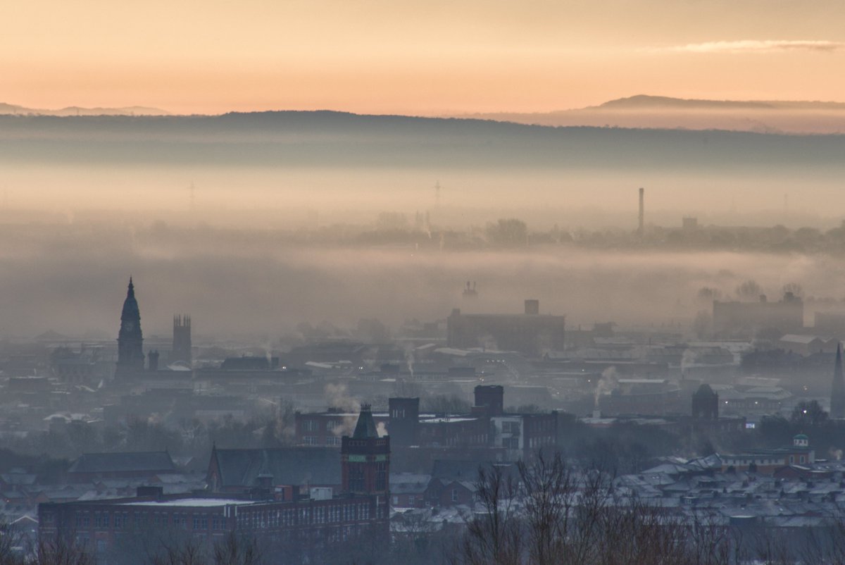 My home town looking just stunning
<a href="/TheBoltonNews/">The Bolton News</a> <a href="/BoltonAsianMigr/">Bolton Asian Migration</a>