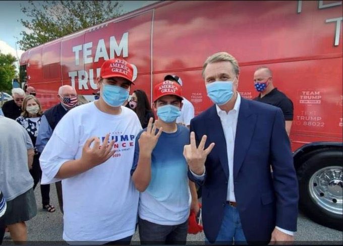 Tanis42's tweet photo. @Goss30Goss David Perdue is a klansman #LootingLeoffler #PerdueFailedYou #Kkkunts #KKKPerdue #KKKelly https://t.co/zstbFYwpbW