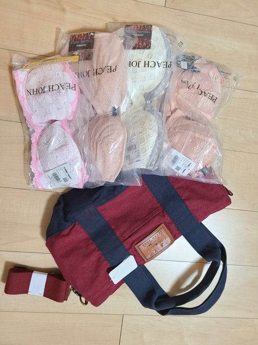 ピーチ ジョン福袋21 Peach John ブラ パンティーセットの中身ネタバレ 上下セットない など まとめダネ