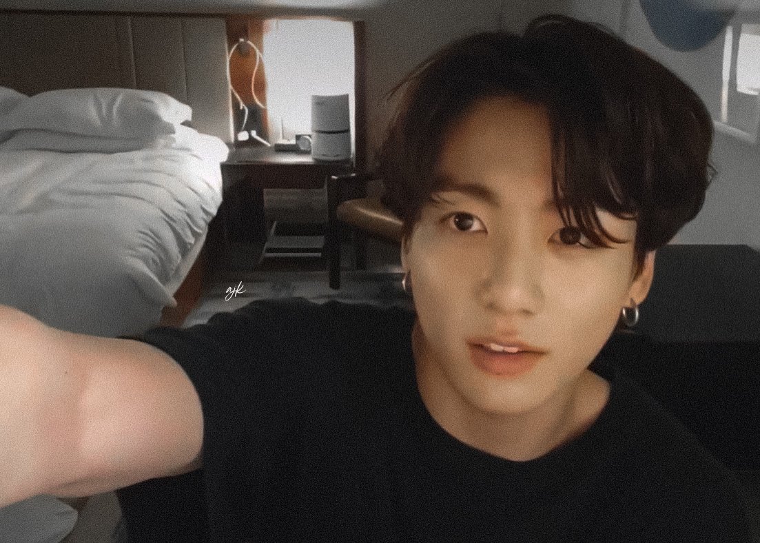 archiveforJK's tweet photo. 190519 #JK https://t.co/kq6rpJ9NLw