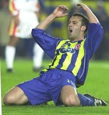FootballTurks's tweet photo. Croatian attacking midfielder Milan Rapaić played for Fenerbahçe between 2000-2002 and he scored 15 goals in 51 games. He was one of the most important player of the team while Fenerbahçe became champion in 2000-2001 season. https://t.co/alRpWNPWq2