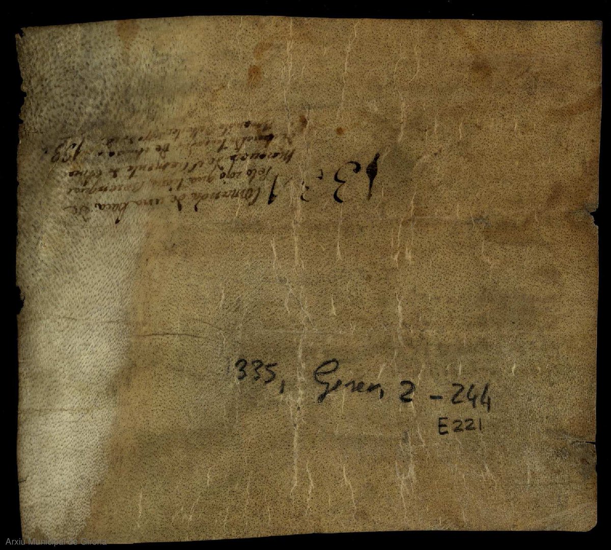 lecasellas's tweet photo. 1335, 2 de gener
Reconeixement de comanda de Berenguer de Mosquer, de Sant Climent de #Amer, a Arnau Desterrats, carnisser de la @viladAmer, de la meitat d’una vaca i de la meitat d'un vedell de pèl vermell que té al seu mas.
Promet custodiar-los i alimentar-los fidelment i... https://t.co/Y63F6E4jK6