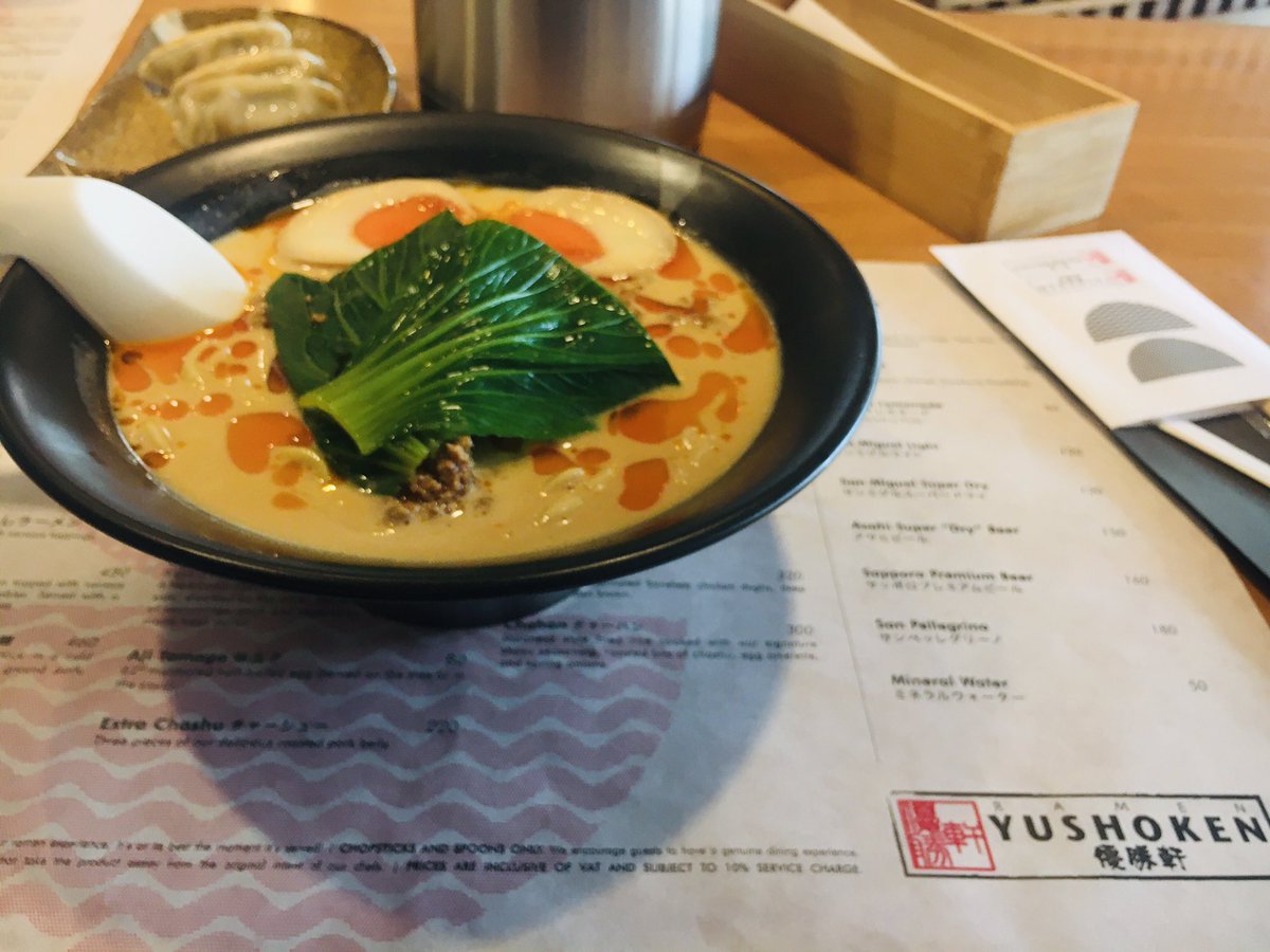 ArdienteJenifer's tweet photo. Love the ramen in Yushoken Cebu😍😍😍 The line was too long yet everything was worth the wait😍🥰 https://t.co/Vq5YQ2QwtH