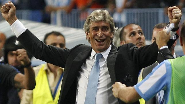 As for Manuel Pellegrini, he is unbeaten in his last 5 matches against Sevilla (3 with Málaga and 2 with Manchester City).He could do with a result today...