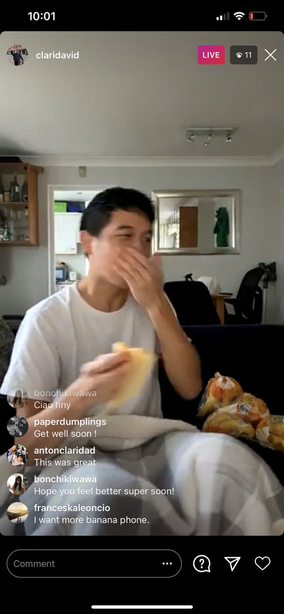 gooddog_png's tweet photo. Nothing like spending your Saturday night watching @claridavid_ trying to get through 30 bananas over Instagram Live https://t.co/DPA6U4OODz
