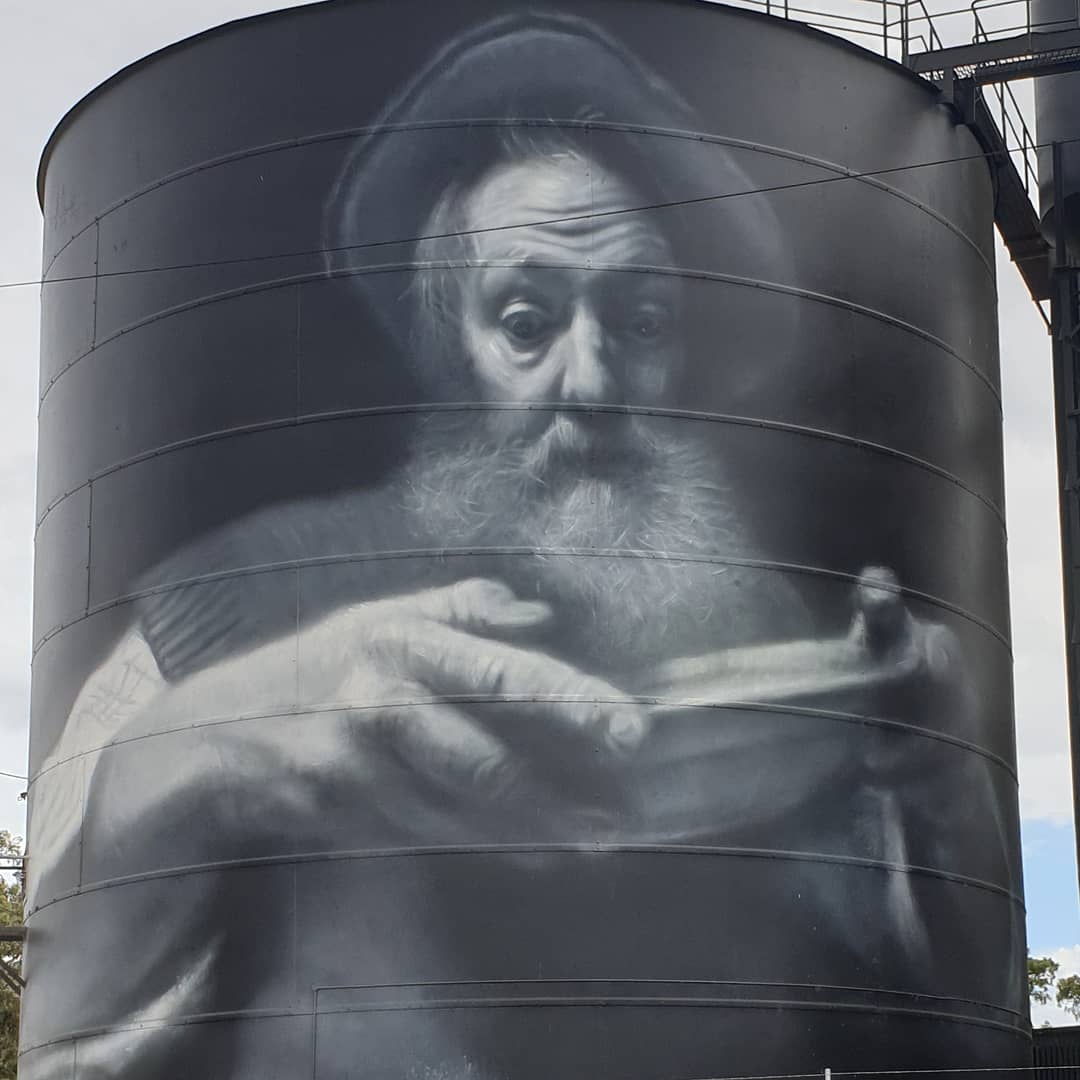 Rebekah Lowe tweet media