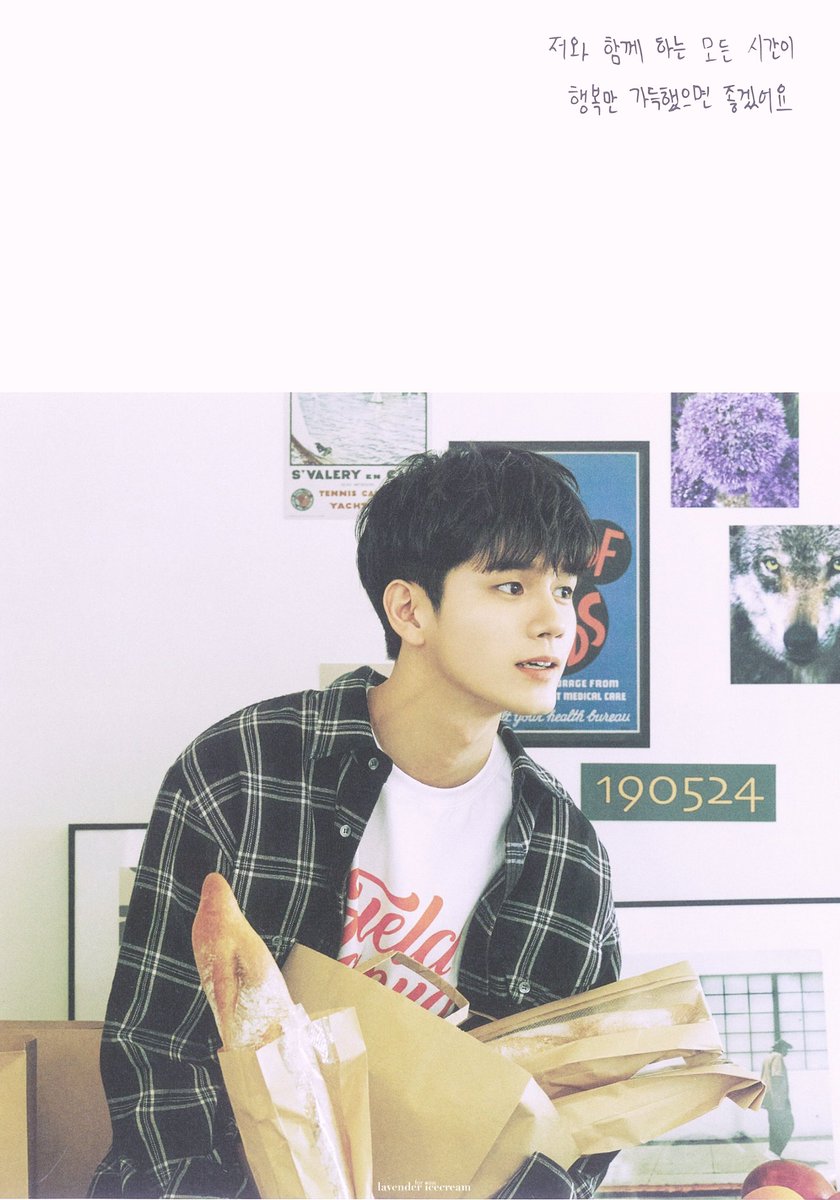 위로 2기 팬클럽 키트 포토북

#옹성우
#ONGSEONGWU