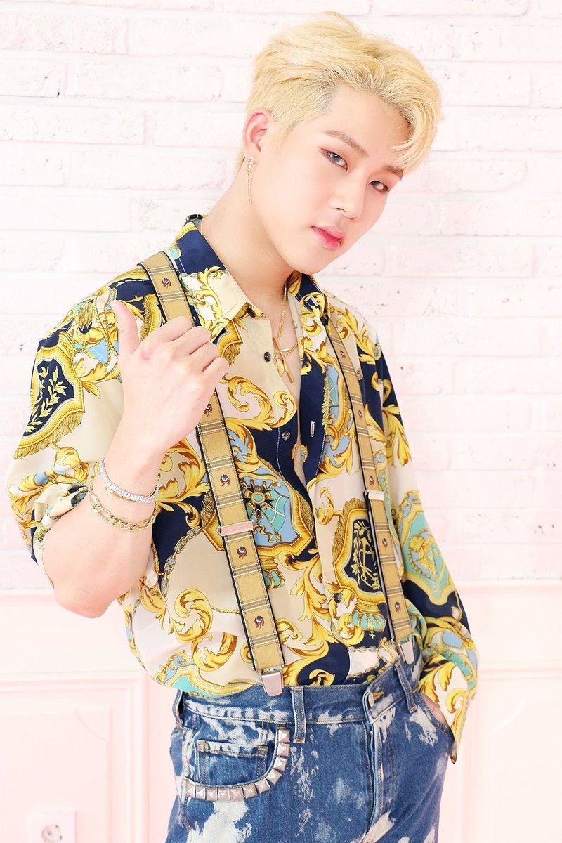 hourlyjooheon's tweet photo. #JOOHEON #주헌 
{ @OfficialMonstaX } https://t.co/sXpa696vwk