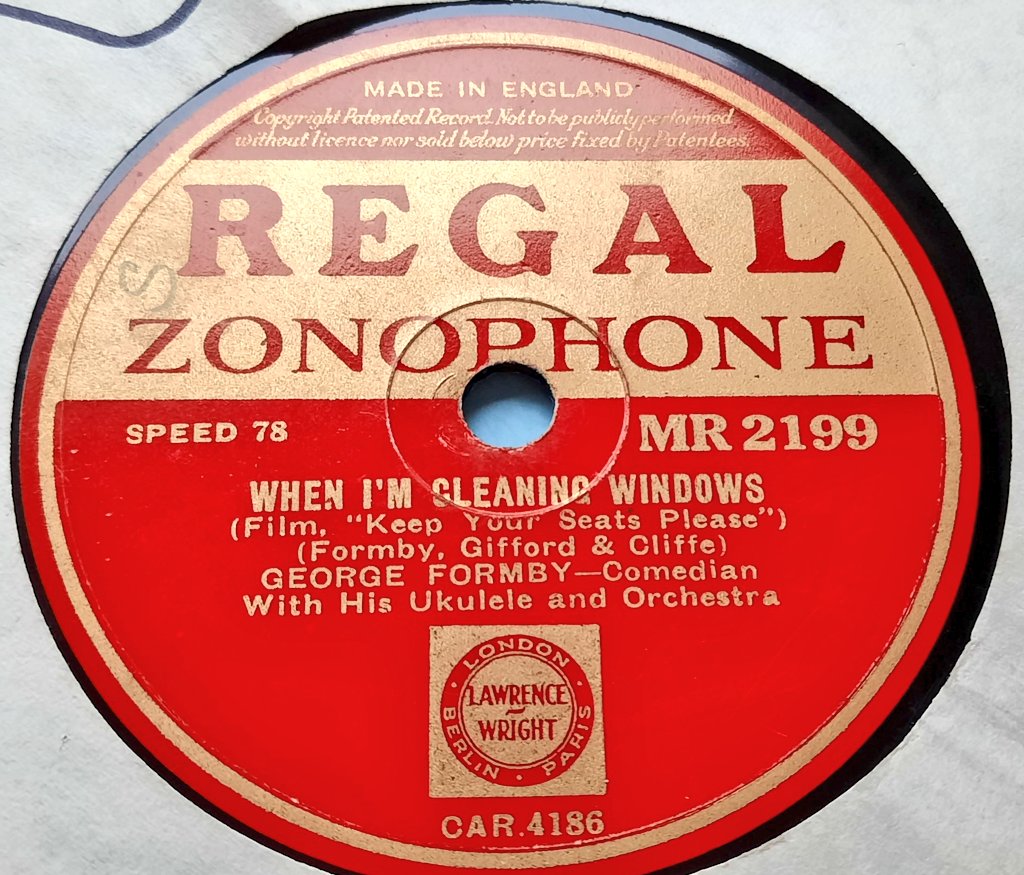 clairey_lew's tweet photo. Now this has just brightened my day 😆😆😆 I've been long awaiting for this to arrive, my very 1st #GeorgeFormby on 78 to play on my gramophone!! There is soon to be lots of dancing in my house!! #Turnedoutniceagain #Onehappylady 😊😊😊 https://t.co/5xoOBIds39