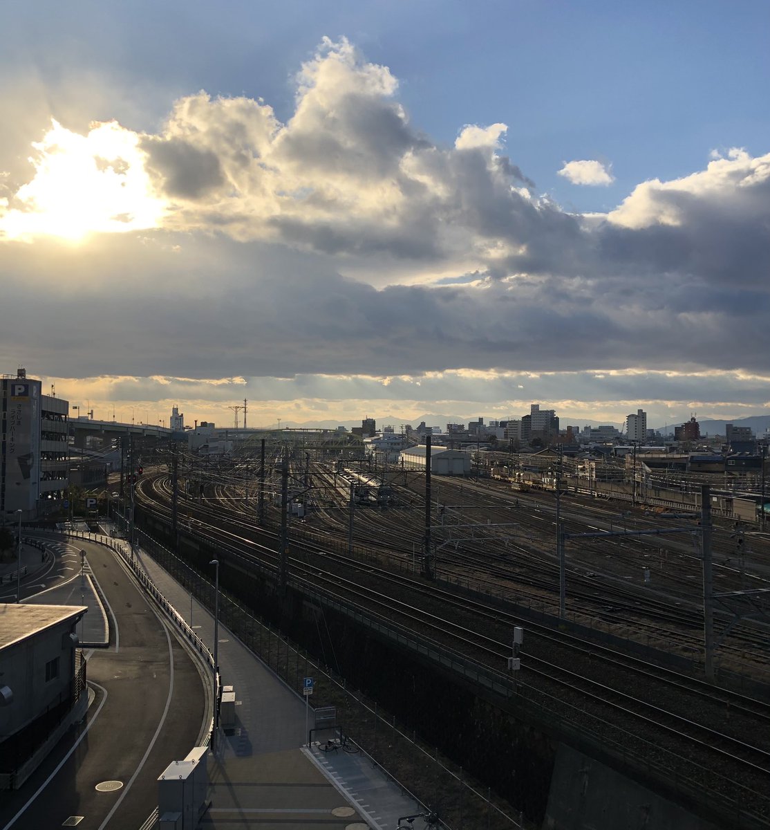 n363363's tweet photo. 夕方は、 #スタジオエリーゼ で吹き初め。🎷🎶
県外で幾つか本番予定がありますが、このような状況下の為、確定したらお知らせします。🙏
#altosaxophonesax
#henriselmer #superaction80 https://t.co/1yqSNk4CF6