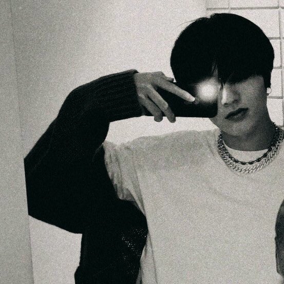 COOL KID ✨🦖 tweet media