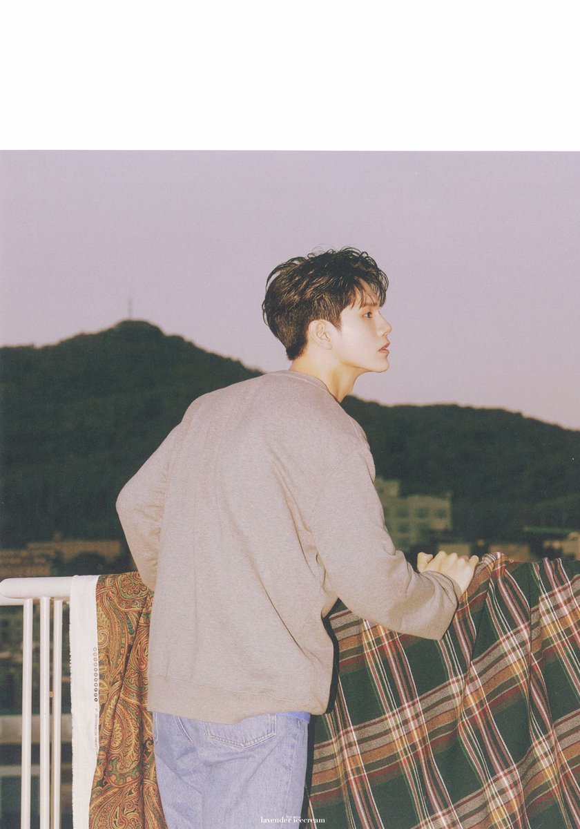 위로 2기 팬클럽 키트 포토북

#옹성우
#ONGSEONGWU