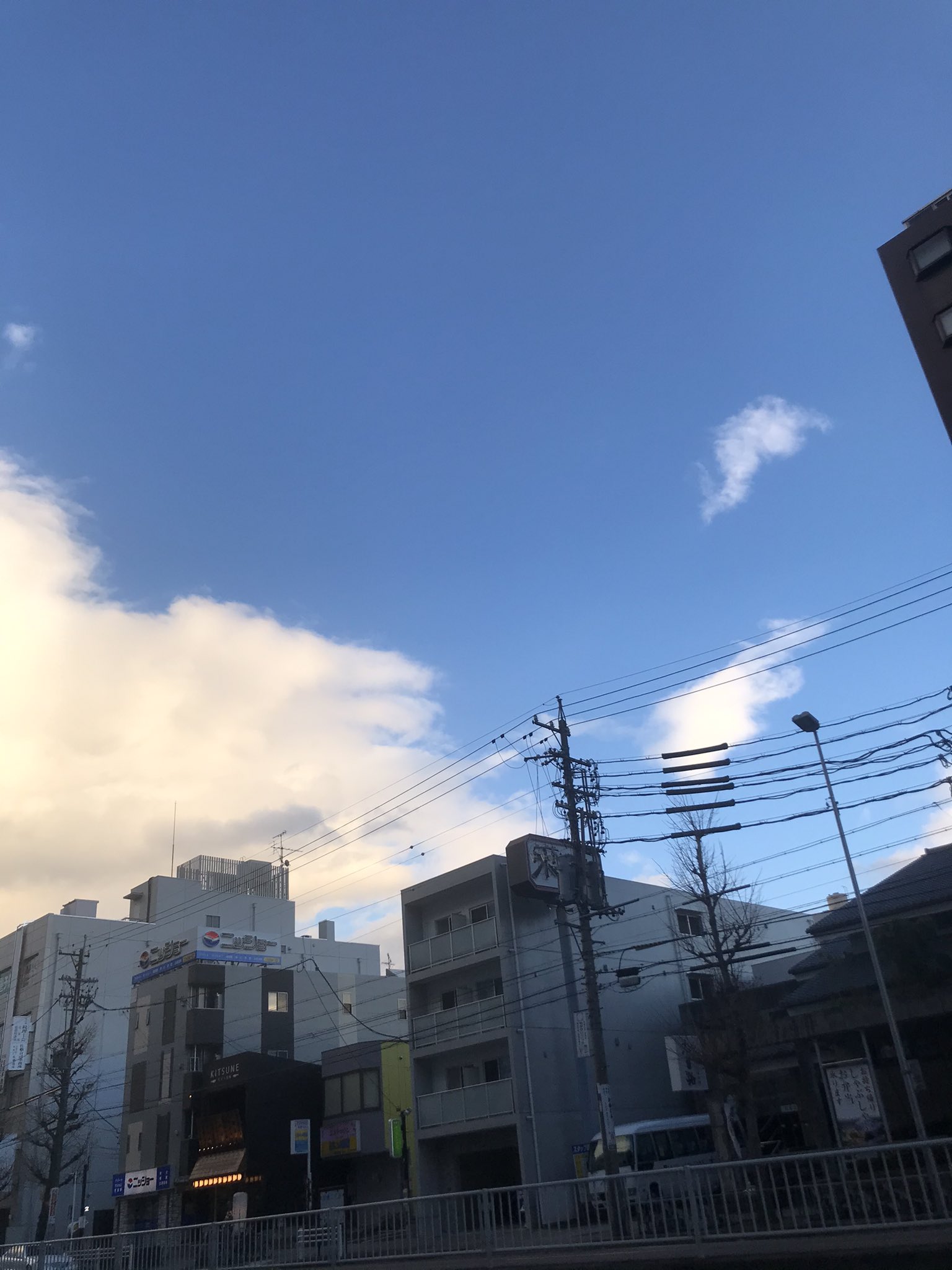 初晴 Twitter Search Twitter
