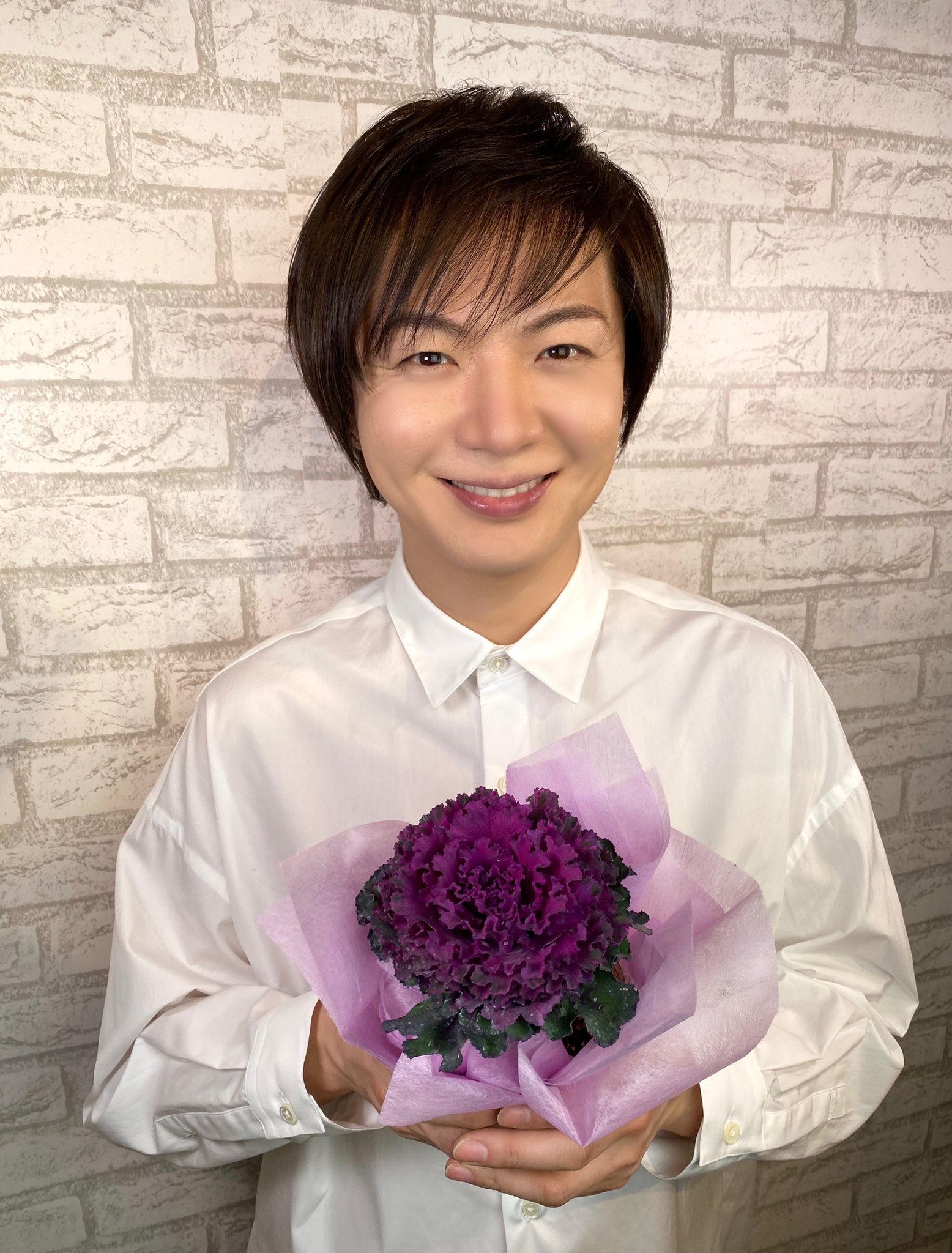 竹島宏スタッフ 公式 Twitter પર 葉牡丹ファーストレディ 花言葉は 祝福 愛を包む 縁起のいい花言葉からお正月 の生花によく使われています 21年は 愛 をテーマに活動 していきます 今日も１日お疲れ様でした ひろネット 花便り 花 花言葉